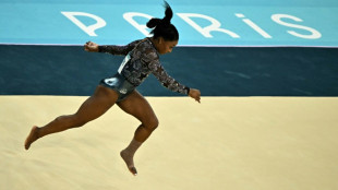 Gymnastique: le premier show époustouflant de Simone Biles