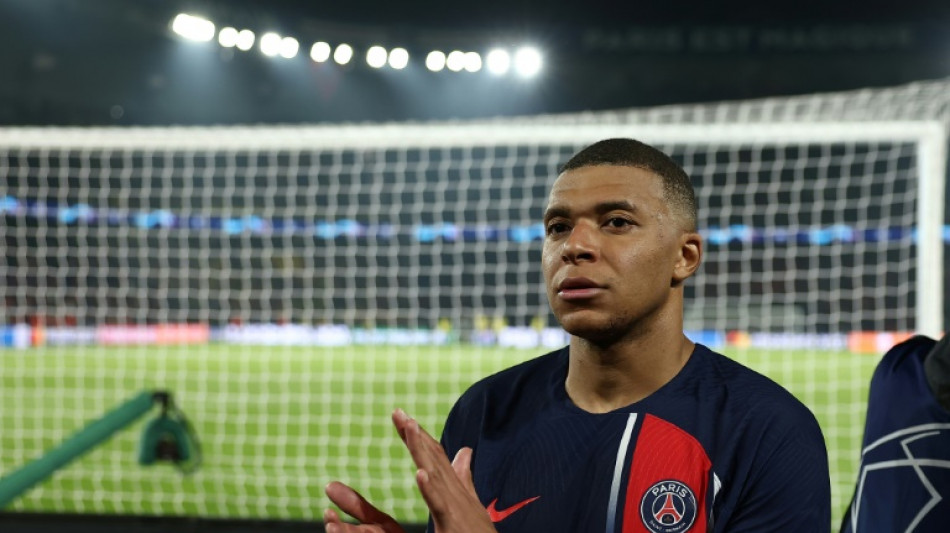 'Sou eu quem tem que marcar gols', lamenta Mbappé após eliminação do PSG