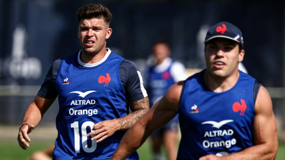 Rugby: une charnière Dupont-Jalibert pour les Bleus face à l'Australie