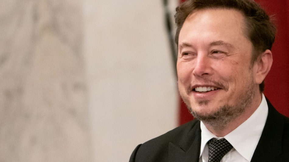 El regulador de EEUU dice que Musk esquiva preguntas sobre la compra de acciones de Twitter