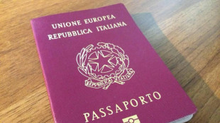 La richiesta del passaporto presto anche alle Poste