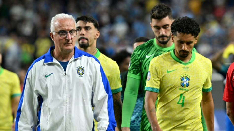 Brasil perde para Uruguai nos pênaltis e está fora da Copa América