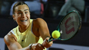 Rome: Sabalenka, bousculée par Svitolina, en quart dans la souffrance