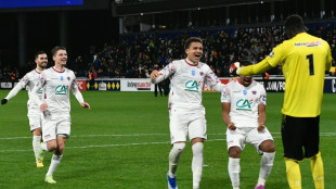 Clermont vence Metz nos pênaltis e avança na Copa da França