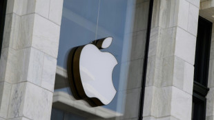 Apple's self-driving car effort stuck in low gear: report