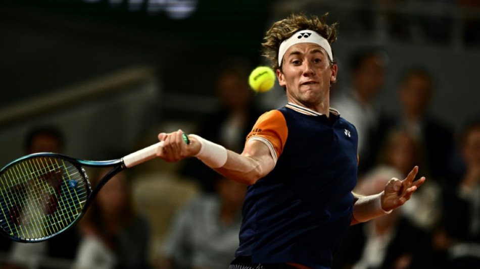 Roland-Garros: Ruud élimine Rune et rejoint Zverev en demi-finales