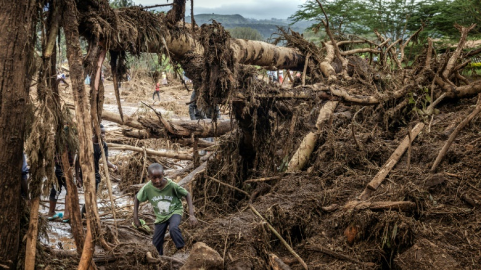 Kenya's Ruto orders evacuations after deadly floods