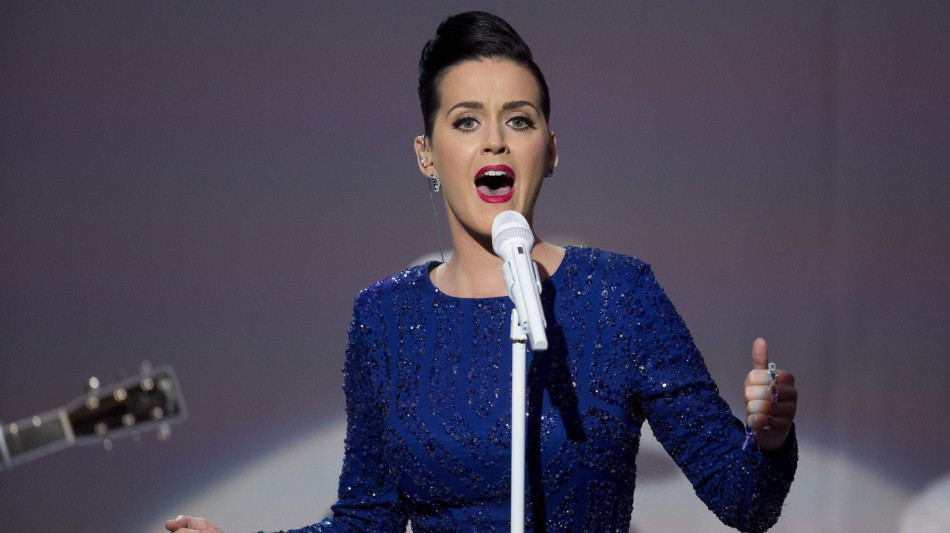 Katy Perry e la fidanzata di Bezos voleranno nello spazio