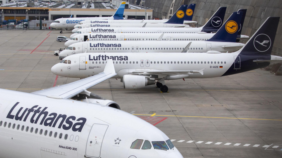 Lufthansa prolunga sospensione dei voli in Medio Oriente