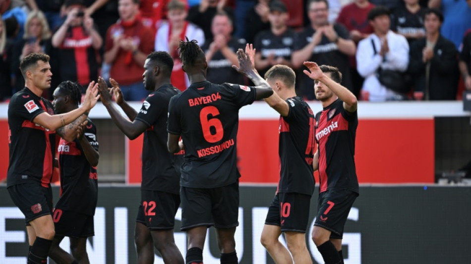 Leverkusen goleia Heidenheim mantém disputa pela liderança do Alemão com o Bayern