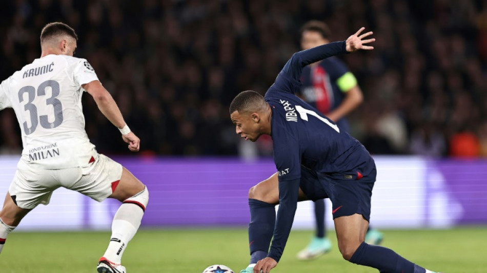 C1: le PSG maîtrise l'AC Milan, le Barça et City passent la 3e