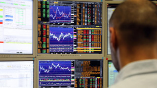 Lo spread tra Btp e Bund chiude in calo a 124 punti