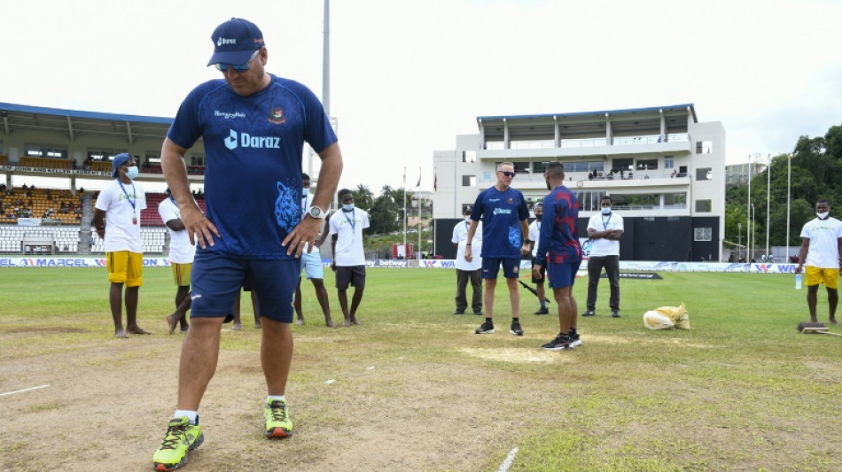 Bangladesh strip head coach Domingo of T20 role days before Asia Cup