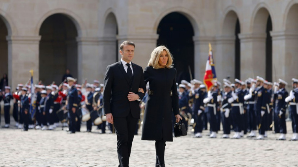 Mentiras sobre Brigitte Macron ultrapassam fronteiras da França