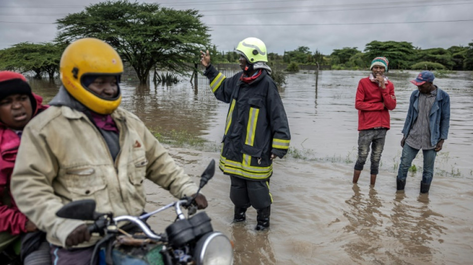 Kenya floods death toll tops 200 as cyclone approaches