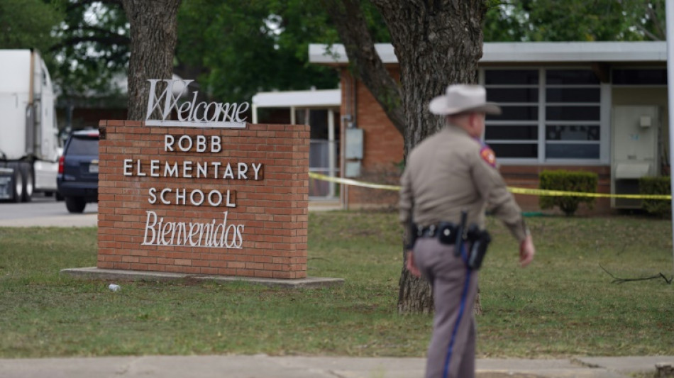 Gunman kills 19 children at Texas elementary school