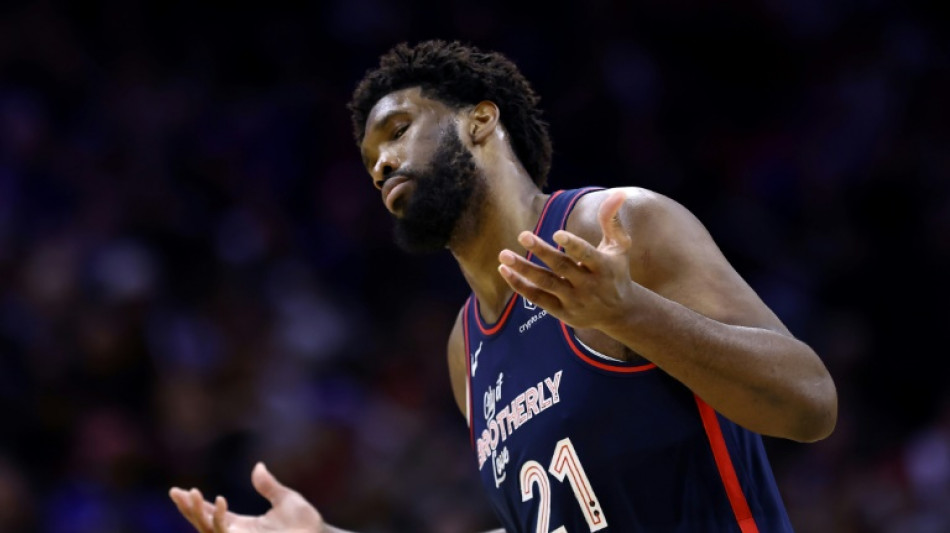 NBA: grande soirée pour Embiid, les Clippers enchaînent