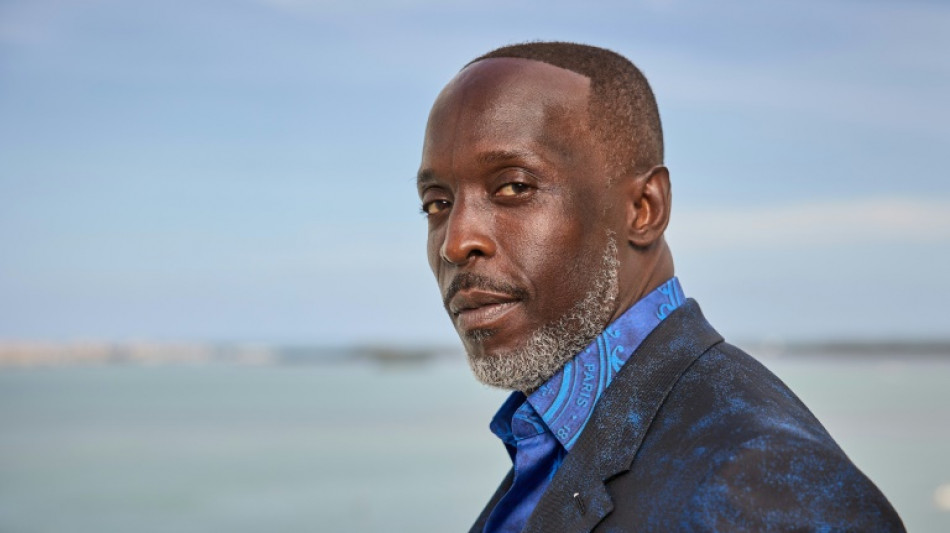 Acusan a cuatro traficantes de muerte por sobredosis de actor Michael K. Williams en EEUU