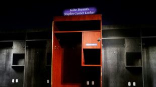 Kobe Bryant locker, Maradona jersey up for auction in New York