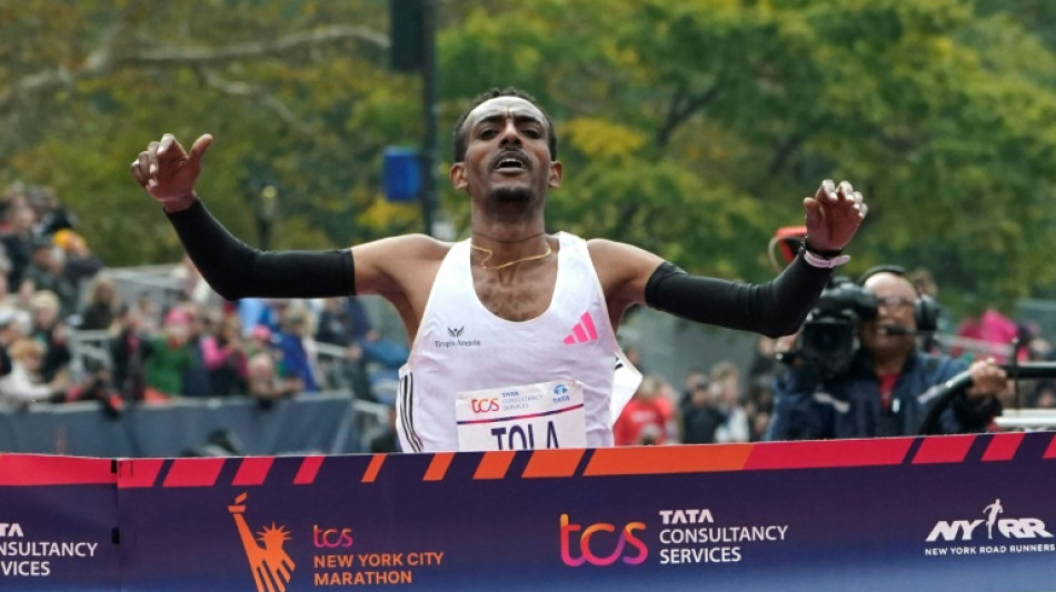 Hellen Obiri et Tamirat Tola remportent le marathon de New York