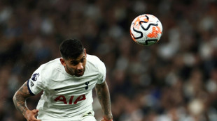 Zagueiro argentino Cristian Romero desfalcará Tottenham por 1 mês