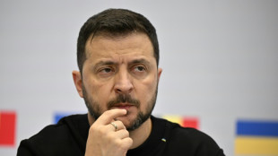 Zelensky visita Otan e pede continuidade de apoio militar