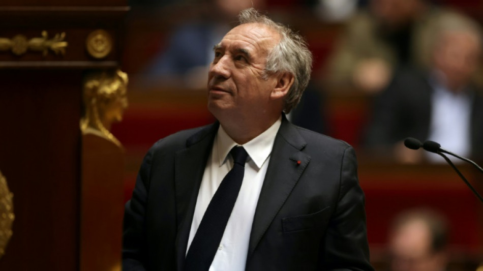 Censure: avec le sauf-conduit du PS, "un autre chemin se dégage", se félicite François Bayrou