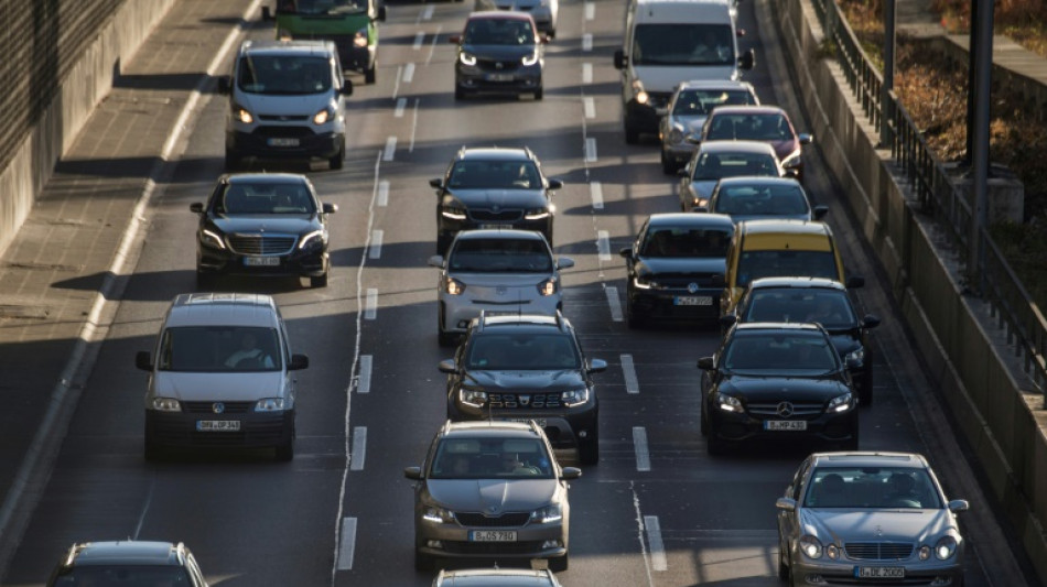 Studienauswertung: E-Fuels nicht sinnvoll für großflächigen Einsatz bei Pkw und Lkw 