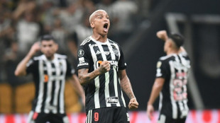 Deyverson double gives Atletico Mineiro upper hand over River Plate