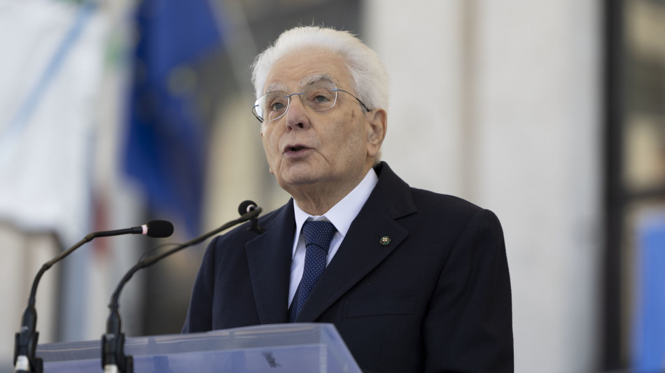 Mattarella,la sfida del Covid vinta con lo sforzo di tutti