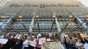 Activistas denuncian frente a The New York Times "parcialidad" en su cobertura de las protestas en Irán