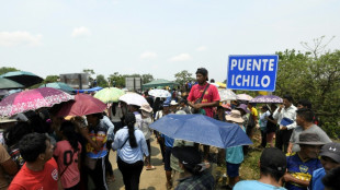 Bolívia fica parcialmente bloqueada por apoiadores de Morales