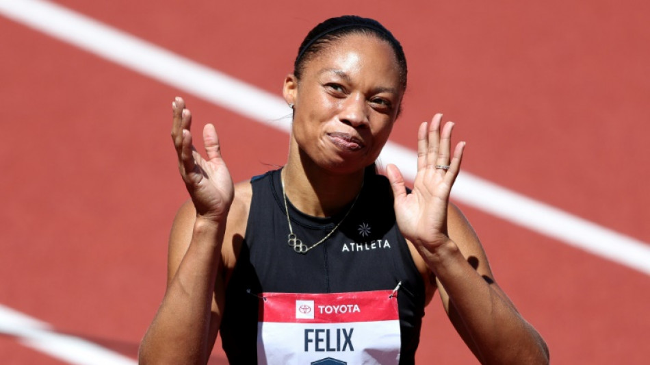 Reigning champs, record holders and Felix headline US world athletics team