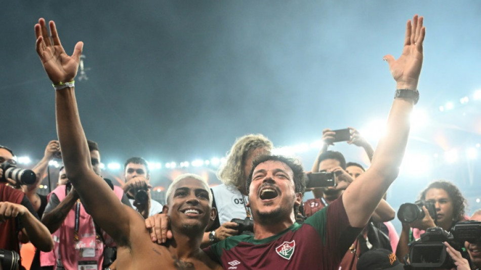 Fluminense vence Boca (2-1) na prorrogação e conquista sua primeira Libertadores