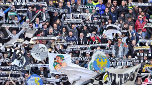 Udinese vence Parma de virada e é líder do Campeonato Italiano