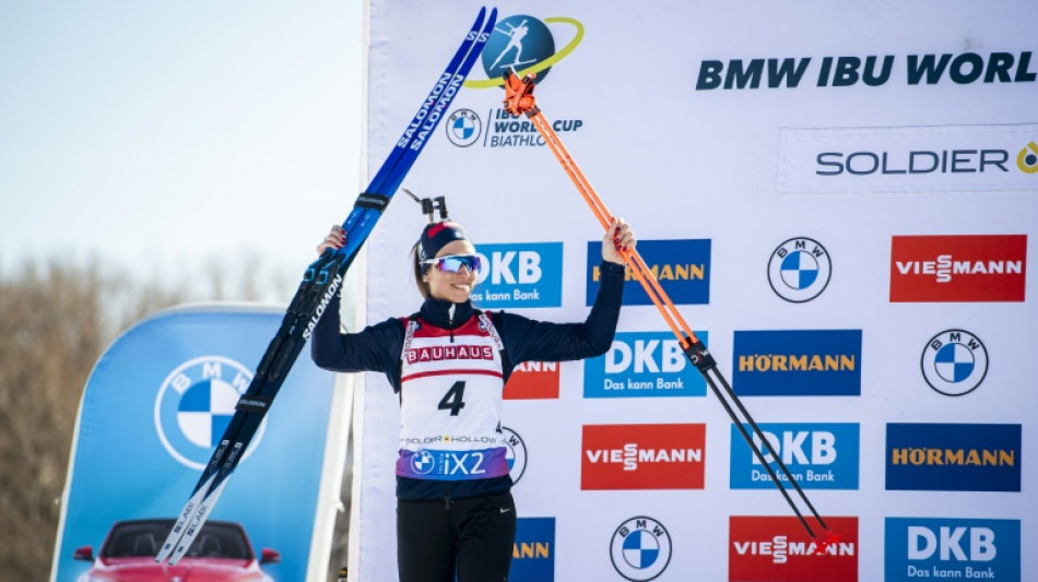 Biathlon: Vittozzi s'impose et fond sur Tandrevold, Jeanmonnot 2e du sprint à Canmore