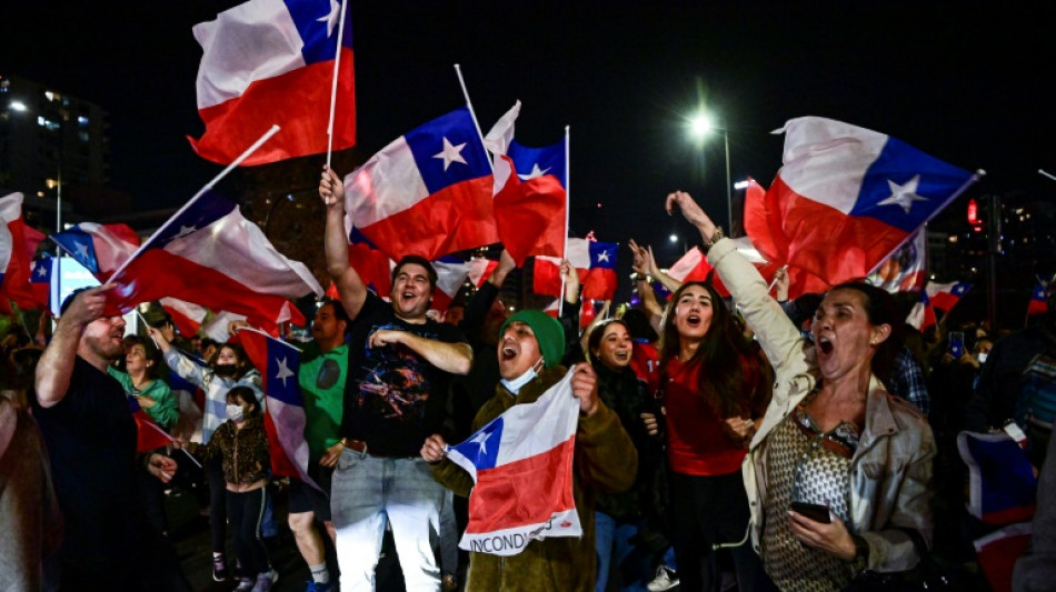 Les Chiliens ont massivement dit "non" à une nouvelle constitution