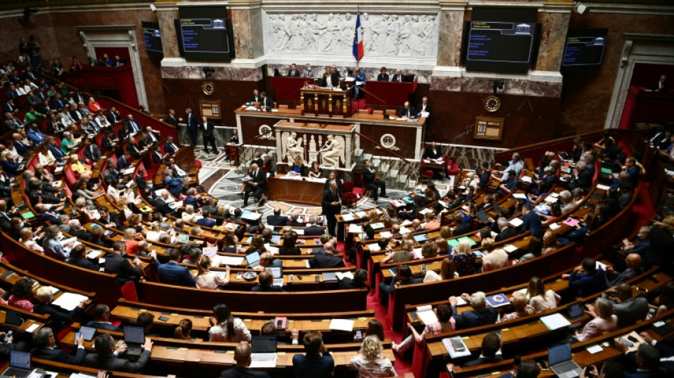 L'Assemblée vote la suppression de la redevance, en préambule d'un week-end agité