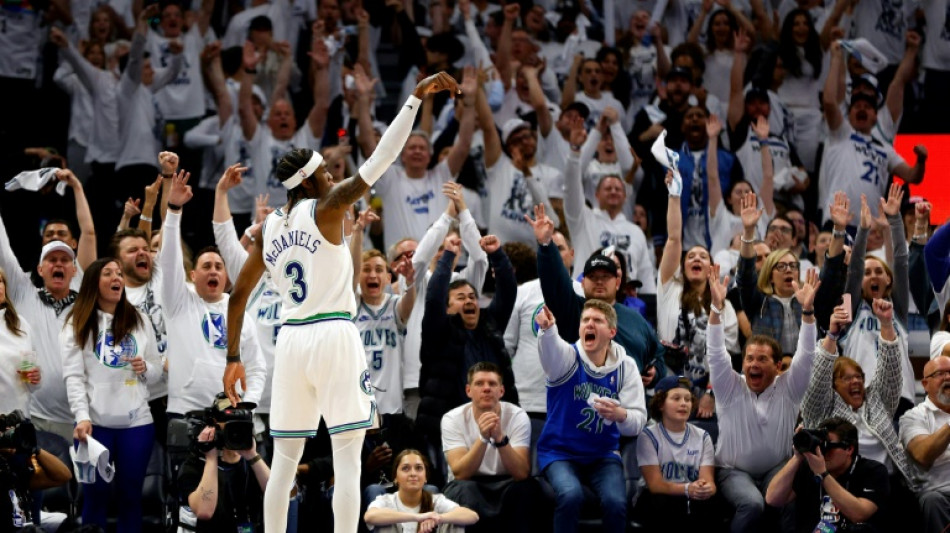 NBA: les Wolves s'échappent face aux Suns, les Clippers défaits