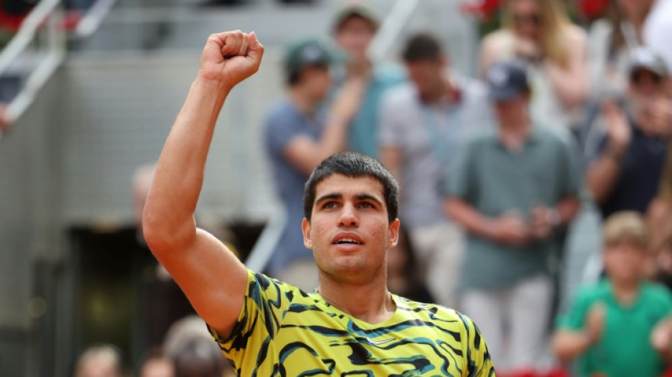 Alcaraz elimina Zverev e vai às quartas de final do Masters 1000 de Madri