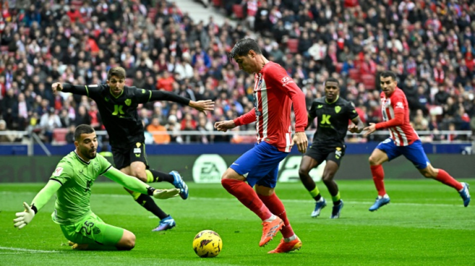 Espagne: l'Atlético Madrid rebondit contre Almeria et met la pression sur le Barça