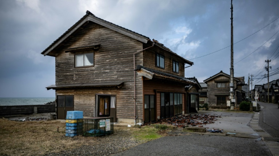 Casas antiguas sobreviven en pequeño poblado japonés después de terremoto