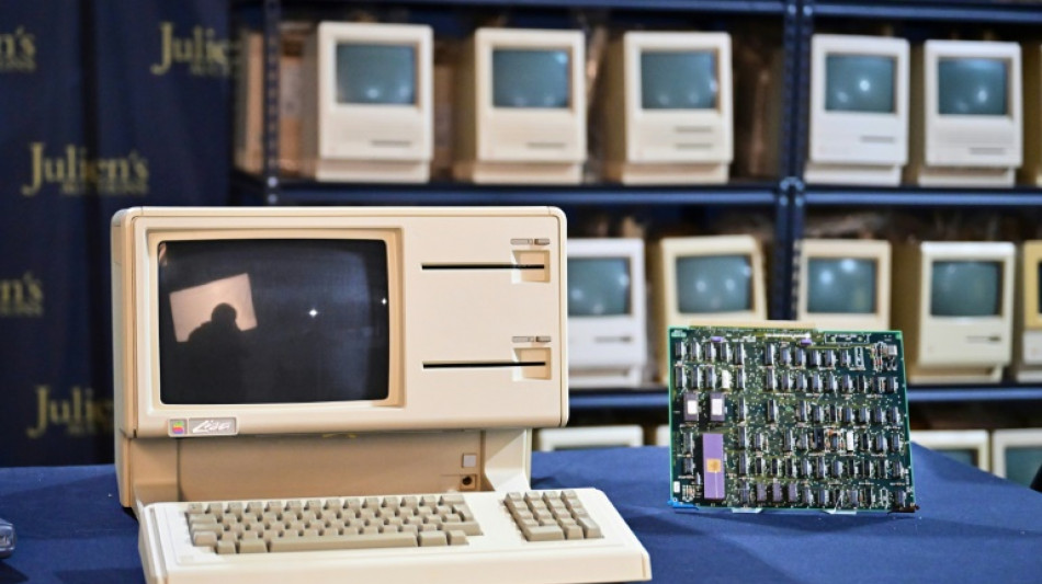 Core collection: Apple archive goes under the hammer