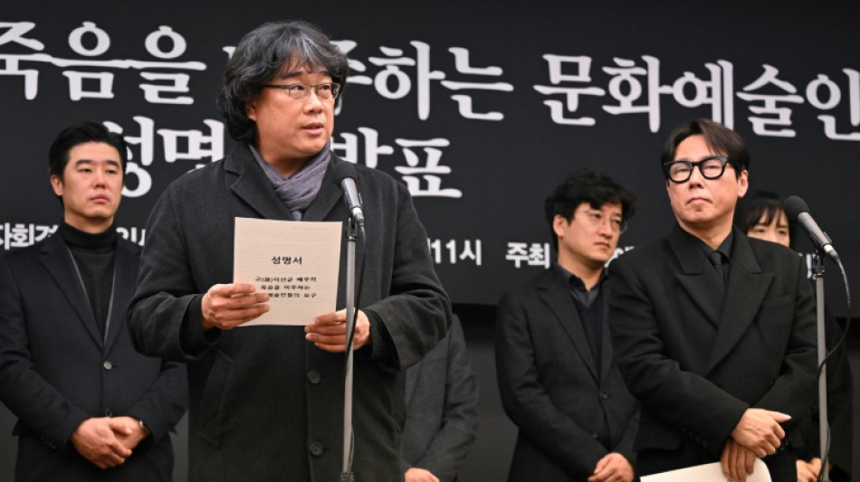 'Parasite' director slams police, S. Korean media over star's death