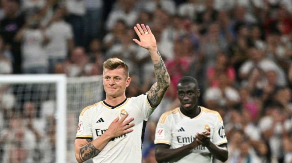 Real Madrid empata com Betis na rodada final do Espanhol; Bernabéu se despede de Kroos