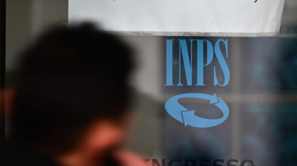 Inps, in sei mesi saldo positivo di 940mila contratti