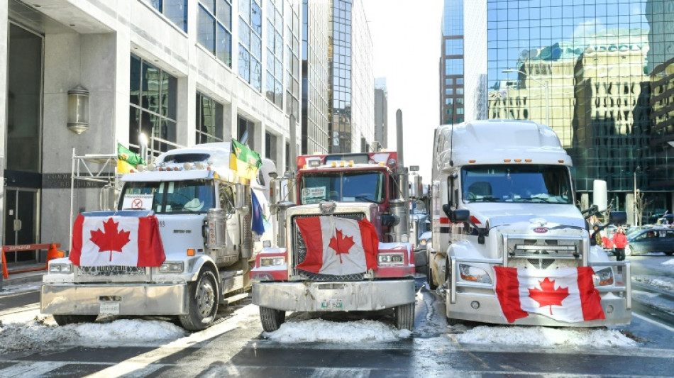 Começa julgamento de líderes dos protestos de caminhoneiros que paralisaram Ottawa