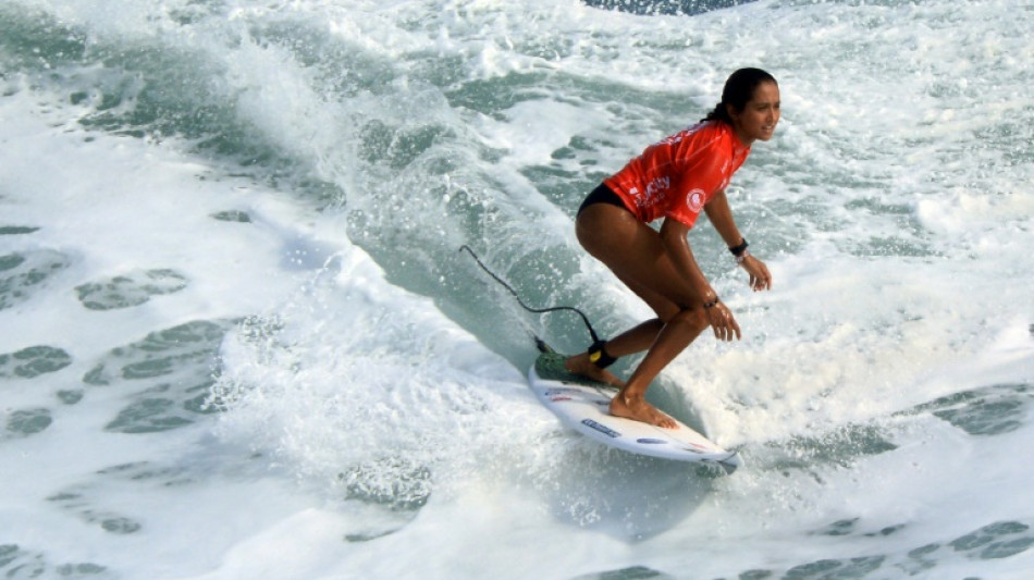 Surf: la Française Vahine Fierro décroche son billet pour les JO de Paris