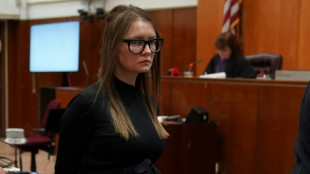 La fausse millionnaire allemande Anna Sorokin, libérée de prison, veut rester à New York