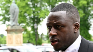 Foot: Benjamin Mendy, l'ex-trublion des Bleus répond d'accusations de viols